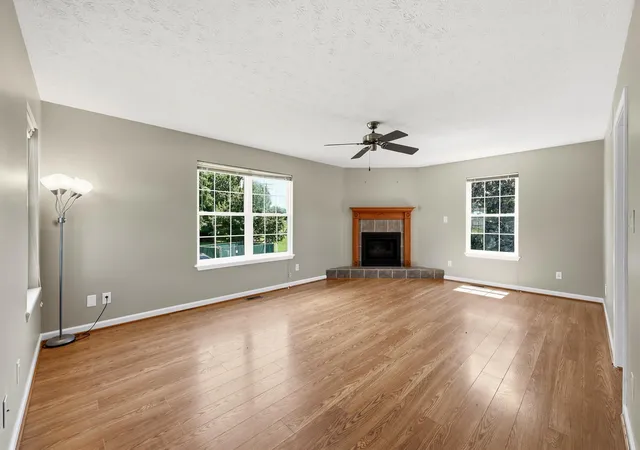 Photo 4 of Single family home for sale at 203 Taylorsville Trl, Georgetown, KY 40324 | MLS# 26020400 | Listing updated on 2026-09-21