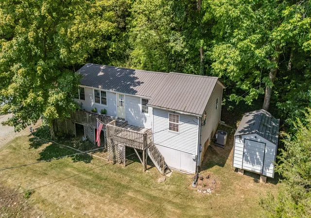 Photo 4 of Single family home for sale at 226 Melody Dr, New Haven, KY 40051 | MLS# 26020753 | Listing updated on 2026-10-13