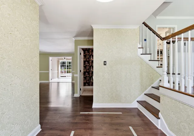 Photo 3 of Single family home for sale at 2985 Montavesta Rd, Lexington, KY 40502 | MLS# 26020486 | Listing updated on 2026-09-14