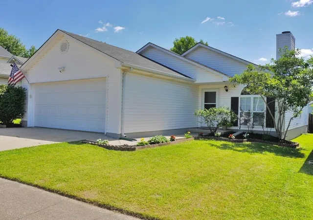Single family home for sale at 2580 Woodhill Dr, Lexington, KY 40509 | MLS# 26020519