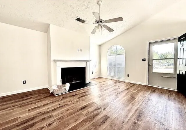 Photo 4 of Single family home for sale at 2580 Woodhill Dr, Lexington, KY 40509 | MLS# 26020519 | Listing updated on 2026-09-21
