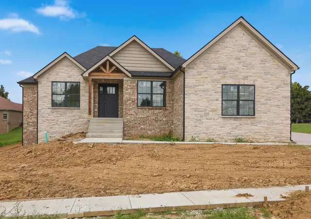 Photo 1 of Single family home for sale at 209 Delancey St, Berea, KY 40403 | MLS# 26022245 | Listing updated on 2026-09-16