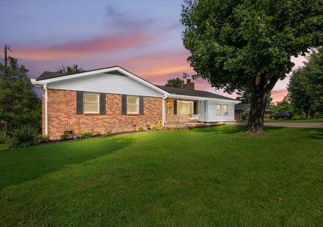 Single family home for sale at 1406 Oak Ridge Rd, Corbin, KY 40701 | MLS# 26020564