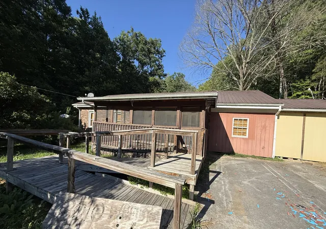 Photo 3 of Sale Pending at 3010 Whetstone Rd, Rockholds, KY 40759 | MLS# 26020488 | Listing updated on 2026-09-12