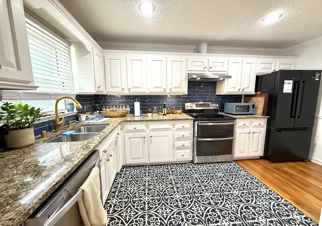Photo 4 of Single family home for sale at 450 Osprey Cir, Lexington, KY 40503 | MLS# 26020590 | Listing updated on 2026-08-01