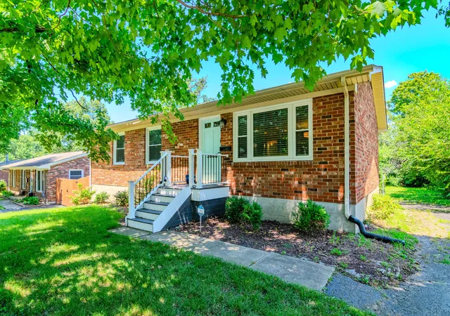 Photo 1 of Single family home for sale at 3668 King Arthur Dr, Lexington, KY 40517 | MLS# 26020515 | Listing updated on 2026-09-17