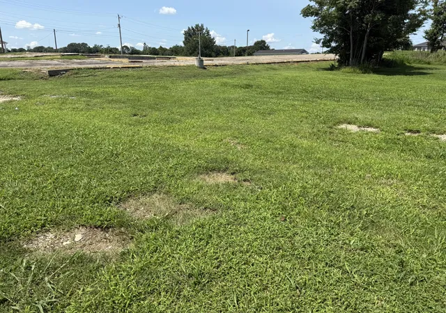 Photo 2 of Land for sale at 115 Indiana Ave, Mayfield, KY 42066 | MLS# 26021165 | Listing updated on 2026-08-06