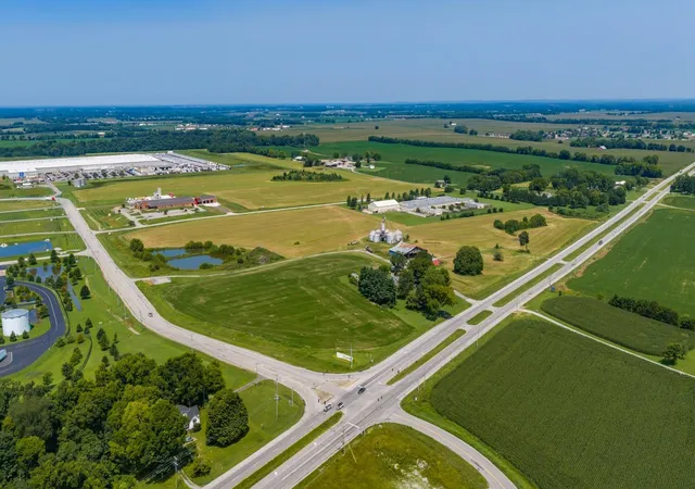 Photo 3 of Land for sale at 9805 Fort Campbell Blvd, Hopkinsville, KY 42240 | MLS# 26021031 | Listing updated on 2026-08-06