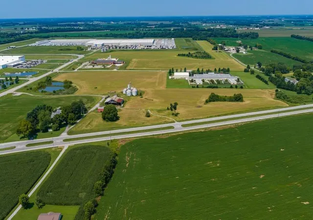 Photo 3 of Land for sale at 9805 Fort Campbell Blvd, Hopkinsville, KY 42240 | MLS# 26021031 | Listing updated on 2026-08-06
