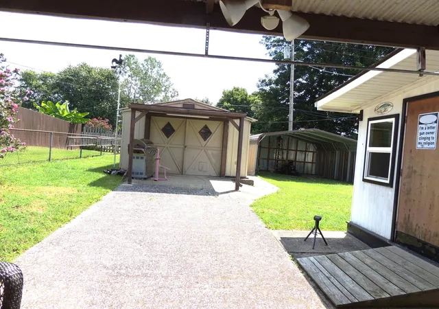 Photo 2 of Single family home for sale at 2782 Cardwell Ln, Frankfort, KY 40601 | MLS# 26020535 | Listing updated on 2026-08-03