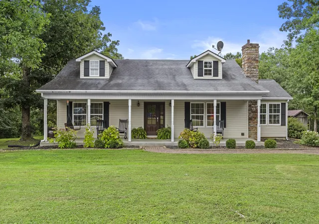 Photo 1 of Single family home for sale at 376 Oak Ridge Rd, Clay City, KY 40312 | MLS# 26020741 | Listing updated on 2026-09-07