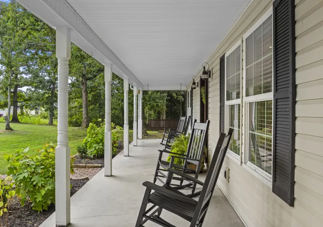 Photo 3 of Single family home for sale at 376 Oak Ridge Rd, Clay City, KY 40312 | MLS# 26020741 | Listing updated on 2026-09-07