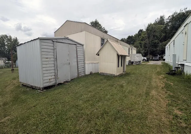 Photo 3 of Single family home for sale at 546 Constitution Dr, Winchester, KY 40391 | MLS# 26020744 | Listing updated on 2026-09-26