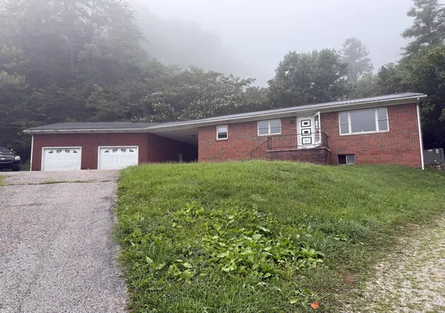 Photo 1 of Sale Pending at 1044 Kentucky 1426, Banner, KY 41603 | MLS# 26020589 | Listing updated on 2026-08-19