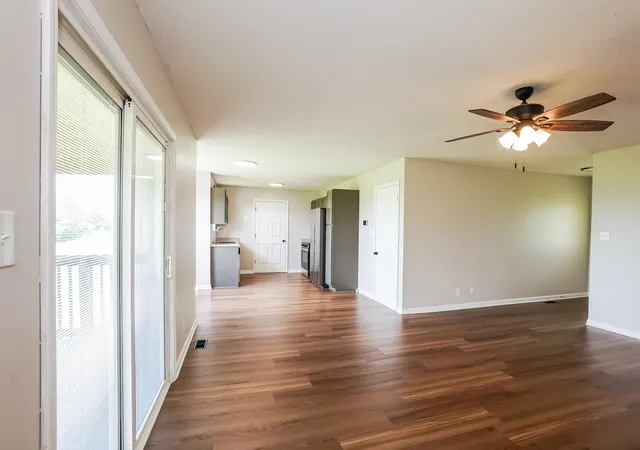 Photo 3 of Sale Pending at 429 Filmore Rd, Oak Grove, KY 42262 | MLS# 26020592 | Listing updated on 2026-09-11