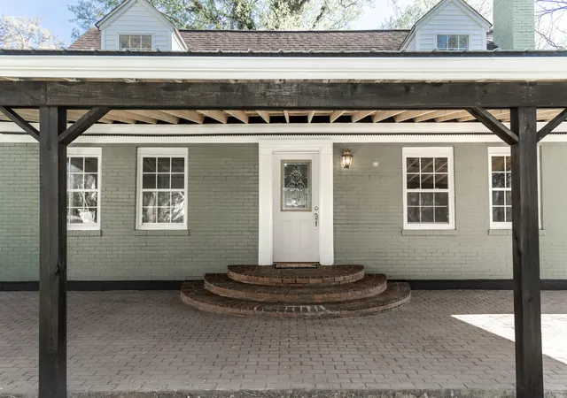 Photo 4 of Sale Pending at 102 1st Street, Carlisle, KY 40311 | MLS# 26020623 | Listing updated on 2026-08-25