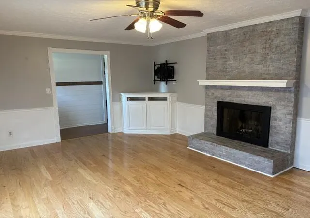 Photo 3 of Sale Pending at 1106 Pradero Dr, Frankfort, KY 40601 | MLS# 26020607 | Listing updated on 2026-09-23