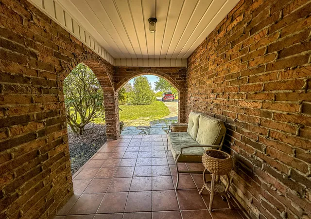 Photo 3 of Single family home for sale at 3601 Beech Grv Rd, Science Hill, KY 42553 | MLS# 26020602 | Listing updated on 2026-08-03