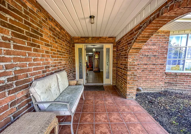 Photo 3 of Single family home for sale at 3601 Beech Grv Rd, Science Hill, KY 42553 | MLS# 26020602 | Listing updated on 2026-08-03