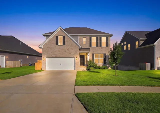 Photo 2 of Single family home for sale at 201 Blue Ridge Dr, Nicholasville, KY 40356 | MLS# 26020677 | Listing updated on 2026-09-16