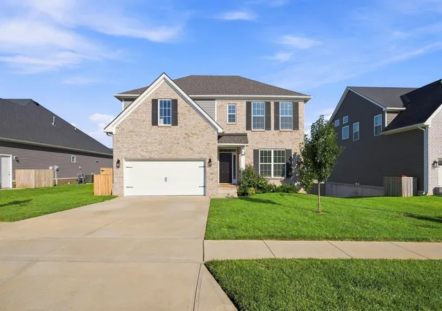 Photo 1 of Single family home for sale at 201 Blue Ridge Dr, Nicholasville, KY 40356 | MLS# 26020677 | Listing updated on 2026-09-16