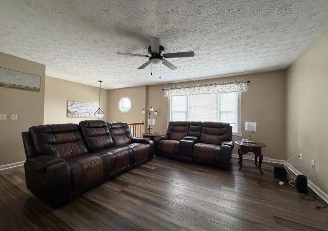 Photo 2 of Single family home for sale at 2213 Mercer Dr, Richmond, KY 40475 | MLS# 26020766 | Listing updated on 2026-09-24