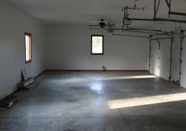 Photo 3 of Single family home for sale at 105 Cedar Crk Cv Cvs, Kevil, KY 42053 | MLS# 26020679 | Listing updated on 2026-08-22
