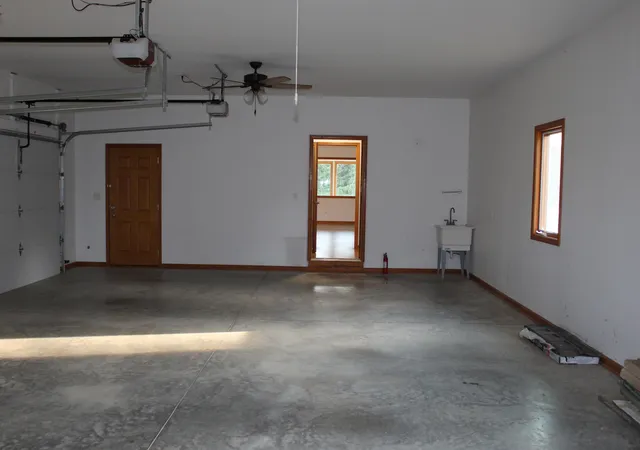 Photo 4 of Single family home for sale at 105 Cedar Crk Cv Cvs, Kevil, KY 42053 | MLS# 26020679 | Listing updated on 2026-08-22