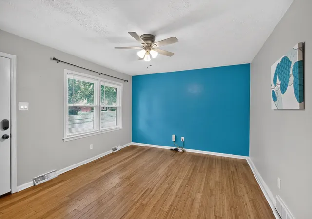 Photo 4 of Single family home for sale at 3533 King Arthur Dr, Lexington, KY 40517 | MLS# 26021341 | Listing updated on 2026-09-14