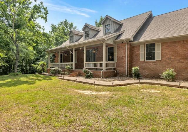Photo 2 of Single family home for sale at 2235 Rockcastle Rd, Cadiz, KY 42211 | MLS# 26020690 | Listing updated on 2026-08-02
