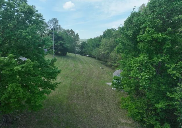 Photo 4 of Land for sale at 371 Skyline Dr, Cadiz, KY 42211 | MLS# 26020714 | Listing updated on 2026-08-14