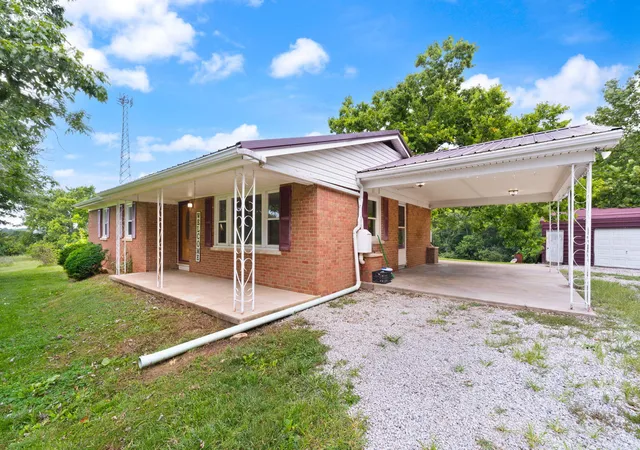 Photo 3 of Single family home for sale at 6092 Ky 36, Cynthiana, KY 41031 | MLS# 26020788 | Listing updated on 2026-09-03