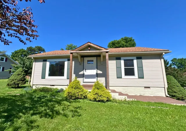 Photo 1 of Sale Pending at 340 Beech St, Calvert City, KY 42029 | MLS# 26021232 | Listing updated on 2026-09-10