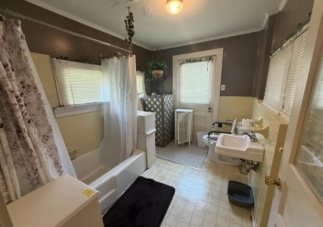 Photo 15 of Sale Pending at 3730 Benton Rd, Paducah, KY 42003 | MLS# 26021558 | Listing updated on 2026-08-29