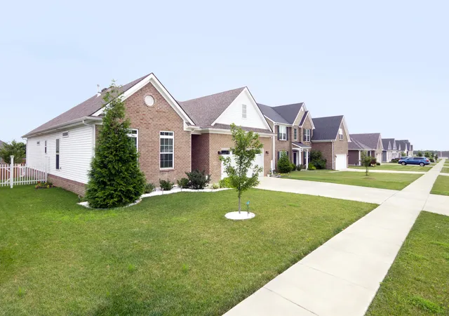 Photo 2 of Single family home for sale at 312 Fox Holw Trl, Nicholasville, KY 40356 | MLS# 26020752 | Listing updated on 2026-08-20