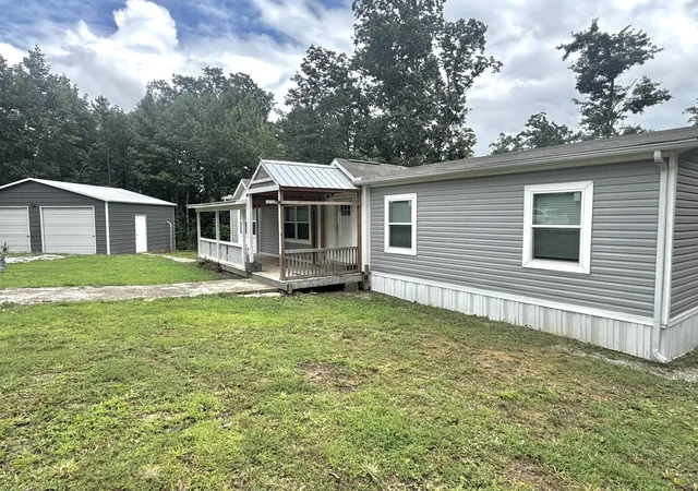 Photo 2 of Sale Pending at 240 Bulls Branch Rd, East Bernstadt, KY 40729 | MLS# 26020836 | Listing updated on 2026-08-22