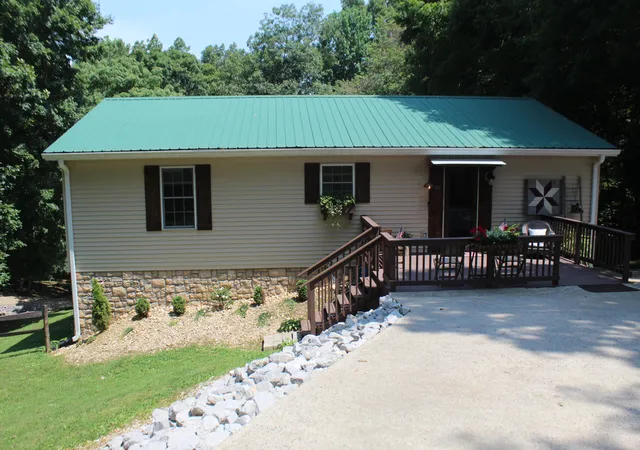Photo 4 of Single family home for sale at 798 Wheaton Way, Eddyville, KY 42038 | MLS# 26021374 | Listing updated on 2026-08-10