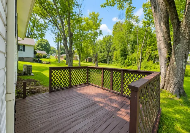Photo 3 of Single family home for sale at 386 W Highway 635, Science Hill, KY 42553 | MLS# 26020850 | Listing updated on 2026-09-18