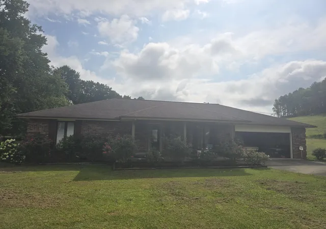 Photo 3 of Single family home for sale at 5386 N Highway 25, Williamsburg, KY 40769 | MLS# 26020778 | Listing updated on 2026-08-06