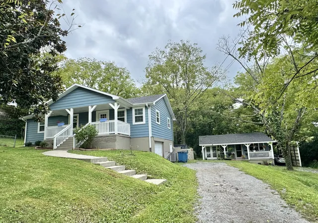Photo 1 of Single family home for sale at 719 Gose Pike, Danville, KY 40422 | MLS# 26022713 | Listing updated on 2026-08-20
