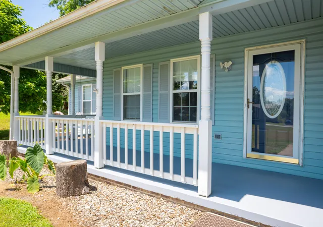 Photo 2 of Single family home for sale at 157 Woods Point Dr, Berea, KY 40403 | MLS# 26021444 | Listing updated on 2026-09-30