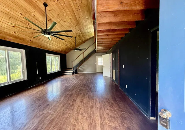 Photo 3 of Single family home for sale at 133 Oak Ln, Cadiz, KY 42211 | MLS# 26022135 | Listing updated on 2026-08-24