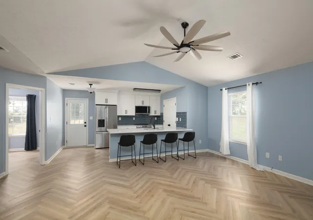 Photo 1 of Sale Pending at 1056 Winding Oak Trl, Lexington, KY 40511 | MLS# 26021752 | Listing updated on 2026-09-02