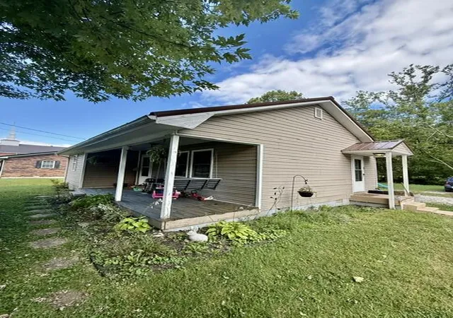 Photo 3 of Single family home for sale at 264 Ky 36, Frenchburg, KY 40322 | MLS# 26021010 | Listing updated on 2026-09-08