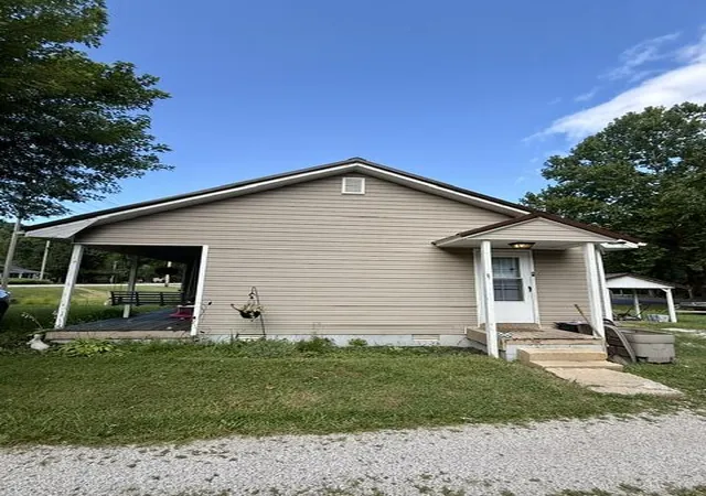 Photo 4 of Single family home for sale at 264 Ky 36, Frenchburg, KY 40322 | MLS# 26021010 | Listing updated on 2026-09-08