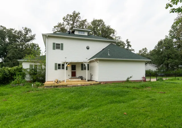 Photo 3 of Single family home for sale at 4110 Lester Harris Rd, Kevil, KY 42053 | MLS# 26020823 | Listing updated on 2026-08-31