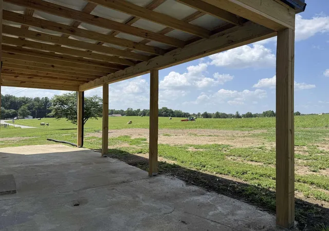 Photo 3 of Single family home for sale at 130 Christine Rd, Columbia, KY 42728 | MLS# 26020928 | Listing updated on 2026-09-17