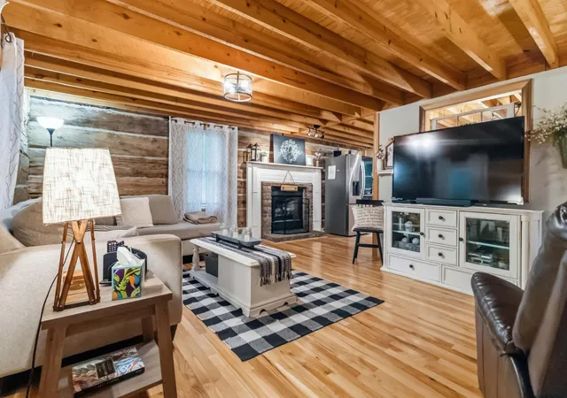 Photo 1 of Single family home for sale at 122 Gadberry Subdivision Rd, Nancy, KY 42544 | MLS# 26020843 | Listing updated on 2026-09-17