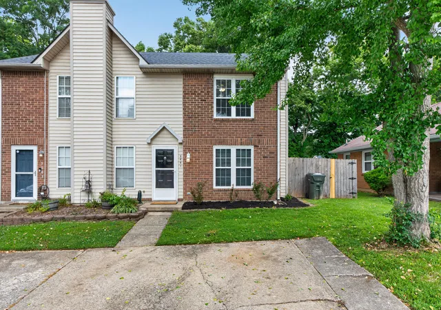 Photo 2 of Sale Pending at 3681 Arbor Dr, Lexington, KY 40517 | MLS# 26020919 | Listing updated on 2026-08-12
