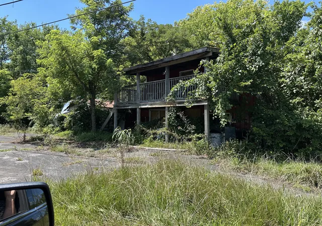 Photo 3 of Sale Pending at 8755 Cincinnati Pike, Sadieville, KY 40370 | MLS# 26021266 | Listing updated on 2026-08-15